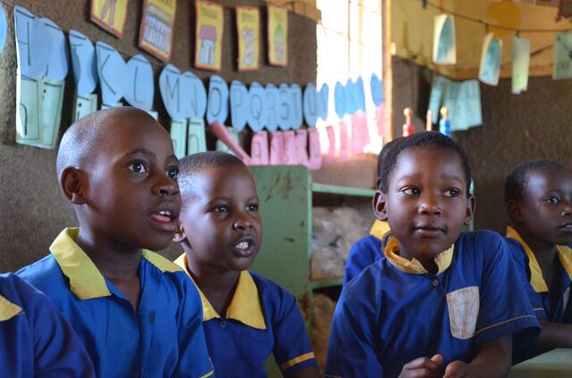 In 45 Minuten sollen so viele Runden wie möglich für als Unterstützung der Kinder in Jinja gelaufen werden. | Foto: Markus Steininger