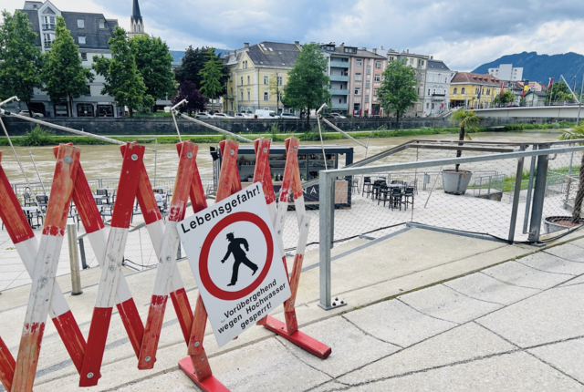 Draubermen und Gailradweg werden ab den heutigen Mittagsstunden im gesamten Stadtgebiet gesperrt. Hochwasser im Anmarsch! | Foto: Stadt Villach