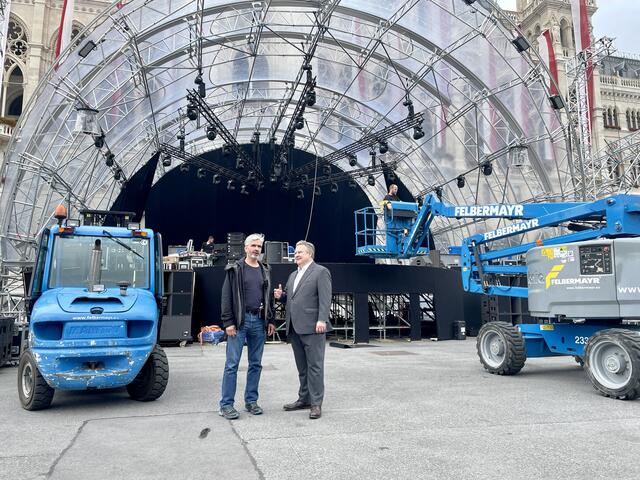 Von 24. bis 26. Mai wird heuer erstmals unter dem Motto "Wienliebe" am Rathausplatz gefeiert.  | Foto: Barbara Schuster/RMW