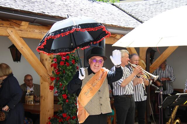 "Cheerleader" Gerhard Roiter ist seit Beginn an bei der Band.