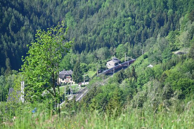 Semmeringbahn in Breitenstein
