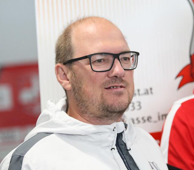 Auch der heutige Sportvorstand Franco Böhler saß am Trainerstuhl. | Foto: Peter Leitner
