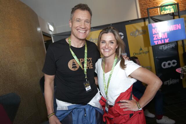 Armin Assinger und Lizz Görgl waren auch in Ottakring. | Foto: Max Spitzauer