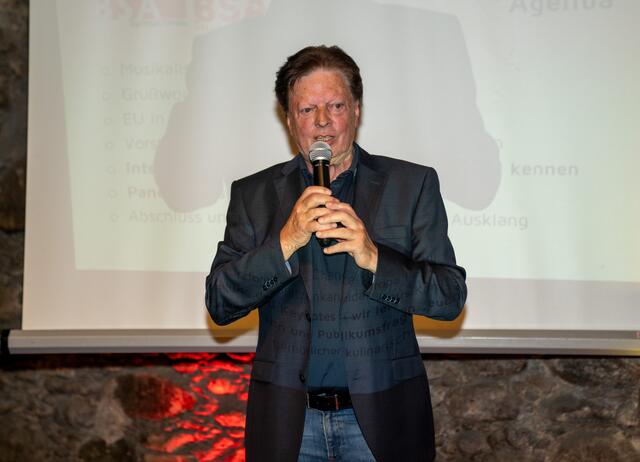 Grußworte zur Eröffnung der Veranstaltung vom 2. Vizebürgermeister der Stadtgemeinde Spittal Willi Koch ;) | Foto: Bildnachweis: (c) Werner Augustin bzw. Adina Lackner