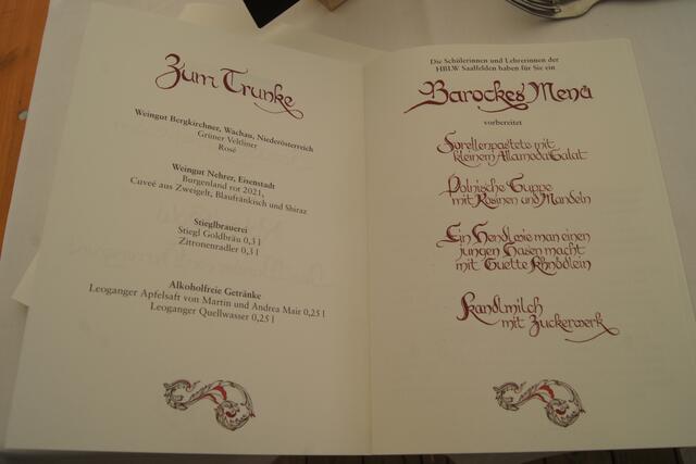 Barockes Menüfolge und Gutes "zum Trunke". Foto: Robert Kalss