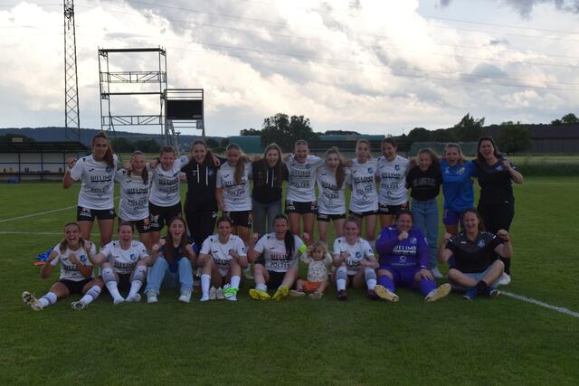 Das 1b-Team jubelte über den 3:0-Sieg gegen Sonnhofen/Rabenwald. | Foto: Michael Strini