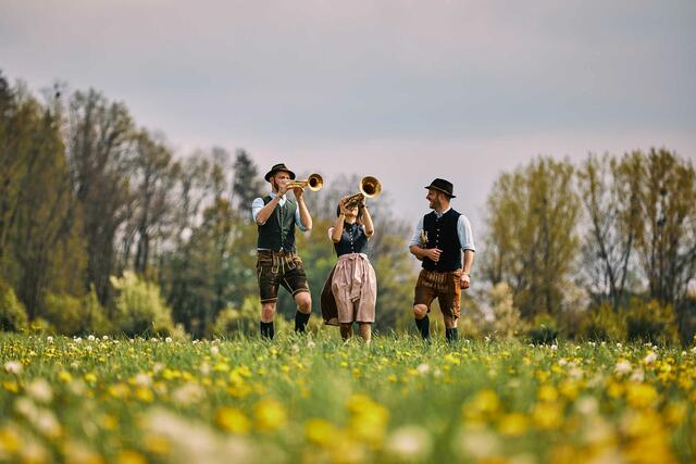 Am Innviertler Maitanz wird's traditionell. | Foto: Klaus Mittermayr