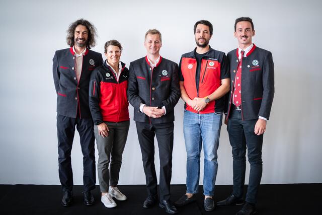 v.l.n.r.: 1. Landesleiter-Stv. Peter Haidacher, 2. Landesleiter-Stv. Kathrin Puelacher, Landesleiter Mag. Ekkehard Wimmer, 3. Landesleiter-Stv. Valentin Schiessendoppler und Finanzreferent Maximilian Riml | Foto: Fischler