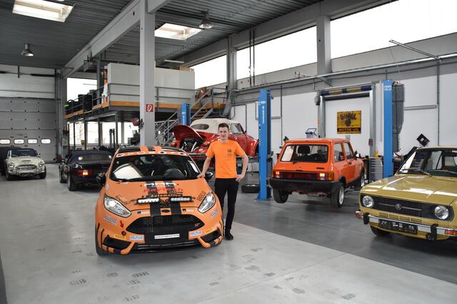 Motorsportler Luca Pröglhöf. | Foto: Hirss