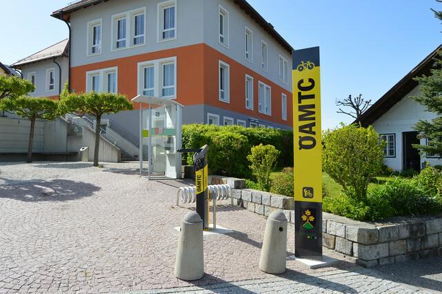 Der neue Fahrradstützpunkt in Höhnhart. | Foto: Gemeinde Höhnhart