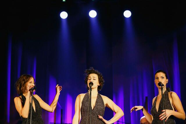 Das "The Su'sis"-Trio nimmt das Publikum beim Auftakt des "Wir sind Wien" Festivals auf eine musikalische Reise in die 30er Jahre mit. | Foto: Vanja Čerimagić