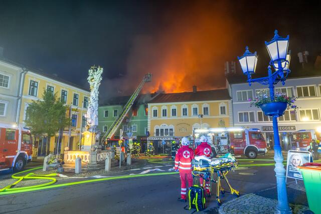 Die Brandursache ist derzeit noch nicht bekannt. | Foto: Fotokerschi/Scharinger &amp; Plechinger