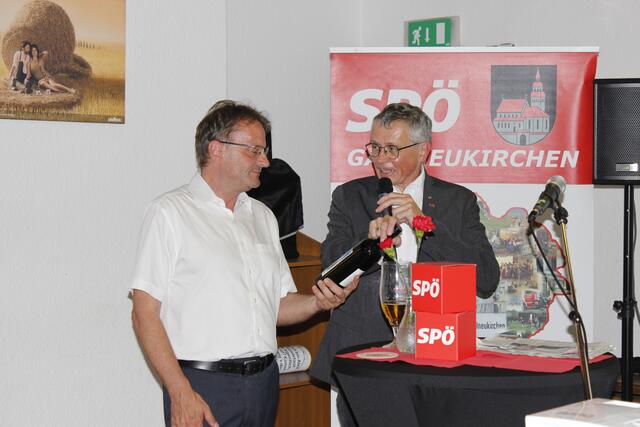 EU-Abgeordneter Hannes Heide und Stadtparteivorsitzender und Nationalratskandidat Martin Seidl.  | Foto: SPÖ Gallneukirchen