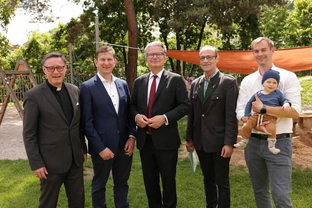 Landeshauptmann Christopher Drexler und Andreas Kühberger besuchten die Kinderbetreuungseinrichtung Josefinum in Leoben | Foto: ÖVP Leoben