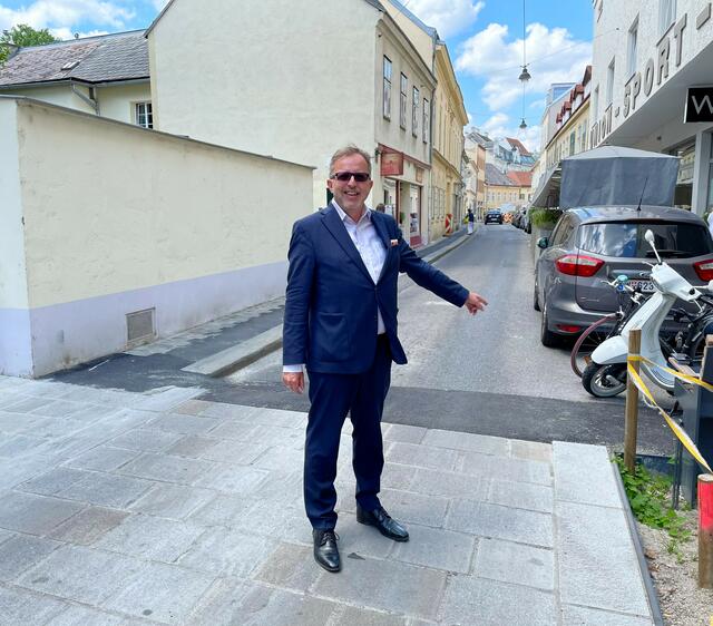 Für Bezirksvorsteher Nikolaus Ebert (ÖVP) ist es wichtig, die Einschränkung für die Anrainer so gering wie möglich zu halten. | Foto: BV 13/BV Hietzing