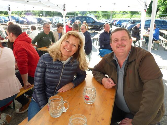 Sylvia Kainz und Johannes Maier von der FF Hollenegg. 