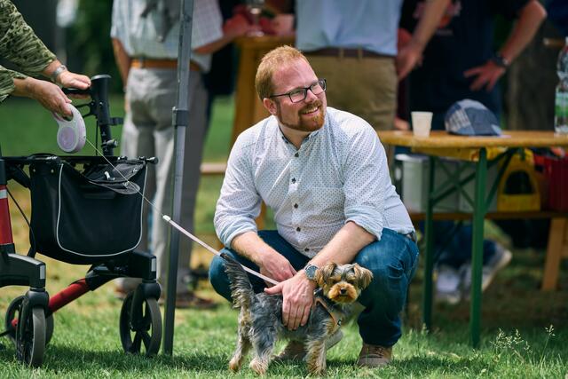 Auch tierische Besucher durfte der Bürgermeister bei seiner Tour begrüßen. | Foto: SPÖ Herzogenburg