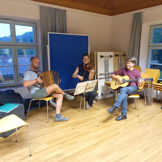 Üben in Kleingruppen | Foto: Birgit Lichtenberger