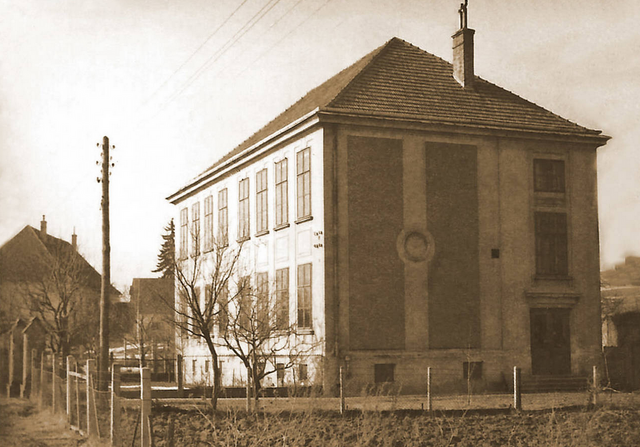 Hagenbergs Schule um 1930. | Foto: Topothek Fallbach/F. Huber