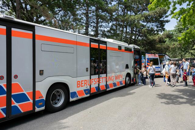 Auch die Berufsrettung Wien war mit dabei… | Foto: René Brunhölzl