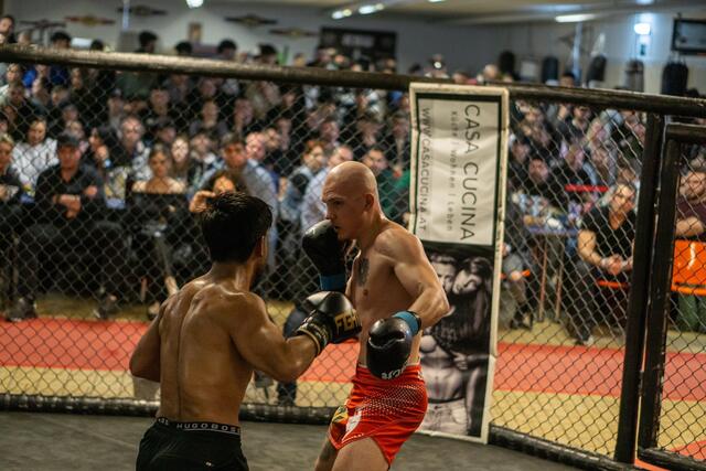 Die Zuschauer des Star Fight Cups in Enns erwarten spannende Kämpfe. | Foto: Lisa Stöckelmaier