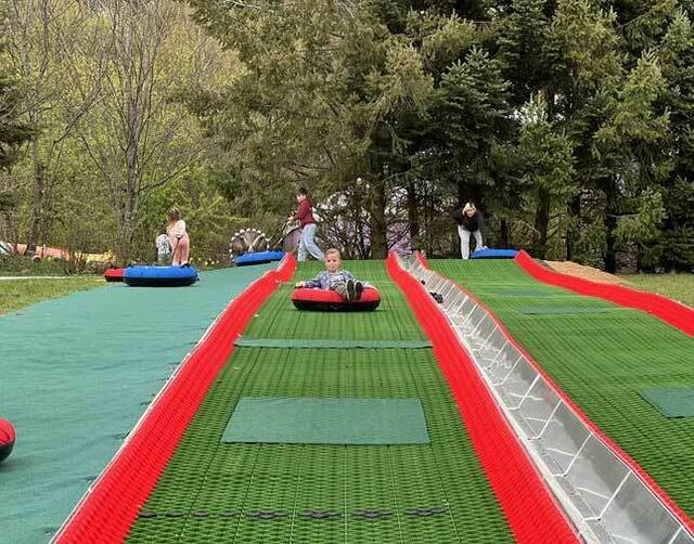 Sommer- Tubingbahnen. | Foto: Familienpark Hubhof