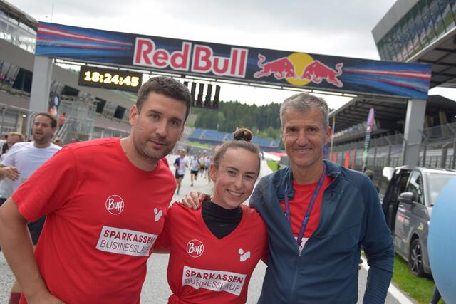 Organisator Norbert Wastian (r.) mit seinem Team. | Foto: Verderber