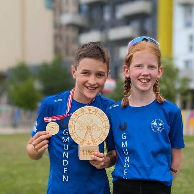 Anna Söser und Jakob Edthofer von der Sportunion Gmunden waren beim Triathlon in Gmunden top. | Foto: Sportunion Gmunden