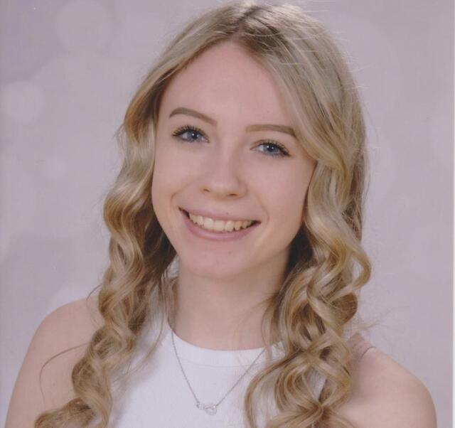 Leonie Golob hat selbst eine wissenschaftliche Arbeit verfasst und sieht den Nutzen vor allem mit Blick auf ihr geplantes Studium. | Foto: Freisinger