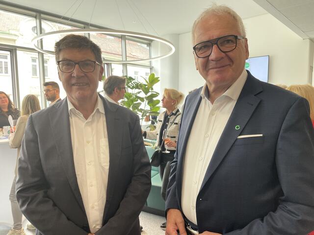 Bei der Eröffnung der neuen ÖGK-Filiale im Vio Plaza. | Foto: Pufler