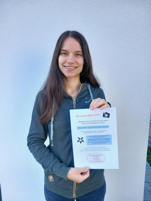 Nicole Pöcksteiner vom Verein "Willkommen" in Scheibbs lädt zum großen Foto-Wettbewerb für Jugendliche. | Foto: Verein Willkommen