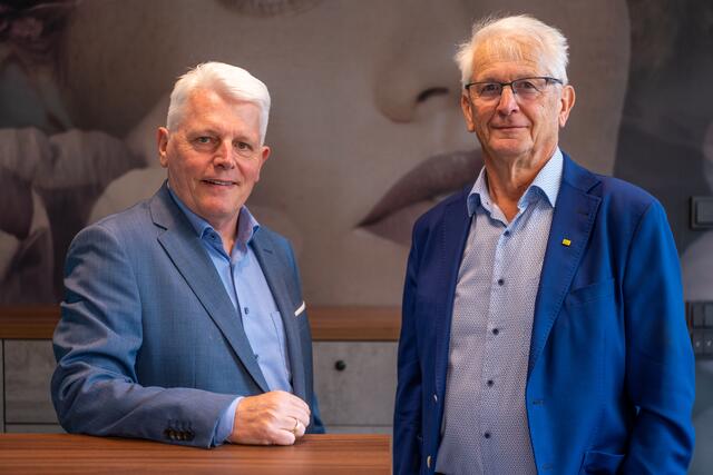 Klipp Frisör-Eigentümer Ewald Lanzl (re.) und Geschäftsführer Gottfried Kraft.