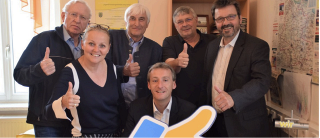 Nach dem vorläufigen, sehr guten Endergebnis der EU-Wahl für die ÖVP: Freude beim Team der Horner Volkspartei | Foto: Höfler