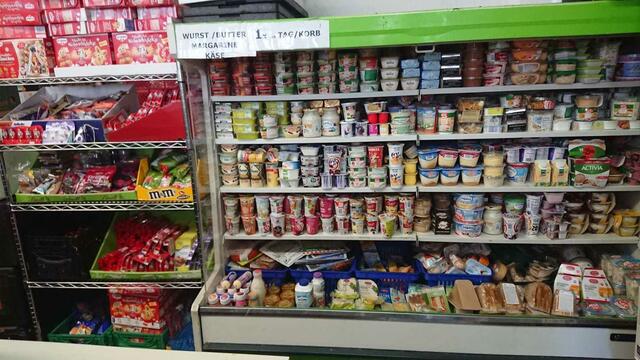 Elke Schlitz, Klubobfrau der Grünen Liesing, setzt sich für einen neuen Sozialmarkt im Bezirk ein, um Bedürftige zu unterstützen. | Foto: Richard Marik