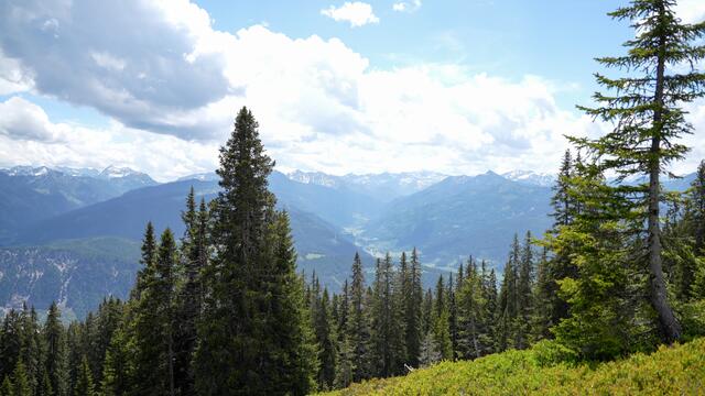 Blick in den Pongau.  | Foto: Stefan Schubert