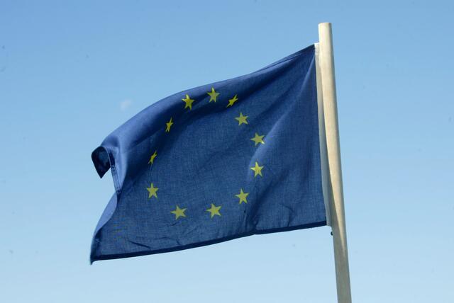 Europa-Flagge, Europa-Fahne, EU, Europäische Union. (Foto: Franz Neumayr 8.7.2004) | Foto: Franz Neumayr