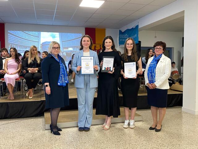 Ehrung der Diplomarbeit "Female Leadership" durch den Soroptimist Club Pannonia