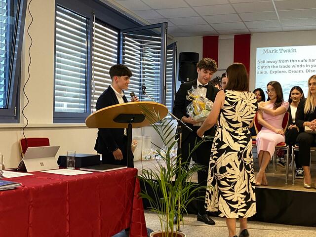 Ein Dankeschön für KV Eva Tajmel