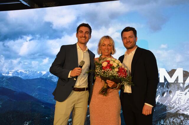 CEO Martini Lisa Moser-Hornegger mit ihren Söhnen Lukas (li.) und Tim (re.). | Foto: Maria Astner-Meißnitzer