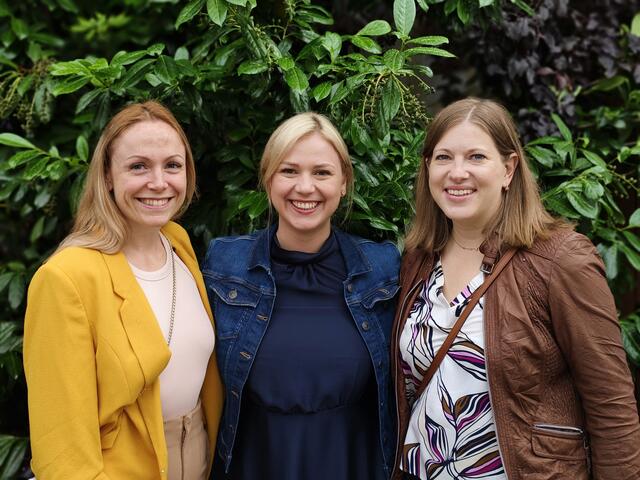 Julia Schneider-Wagentristl, Vanessa Tuder und Evelyn Zarits. 