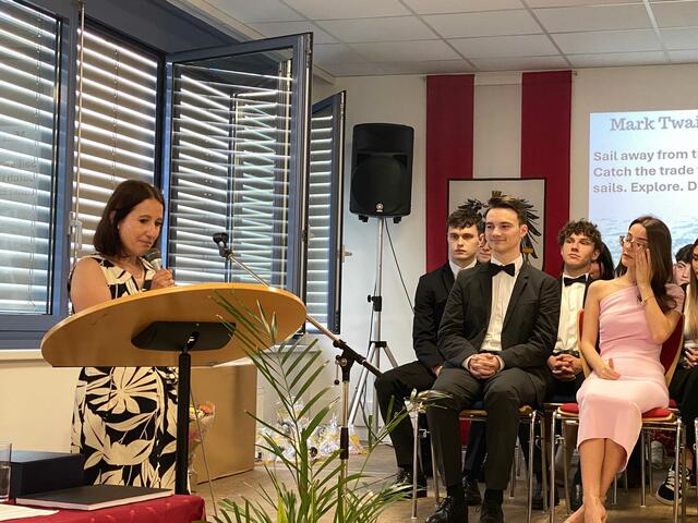 Klassenvorständin Eva Tajmel verabschiedete sich von ihrer Klasse