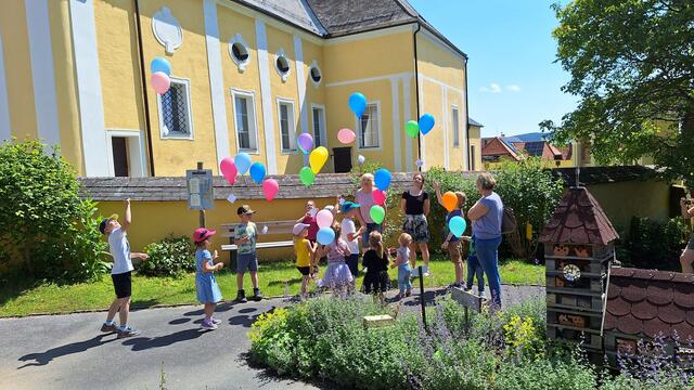 Die Leser schickten ihre Briefe per „Flugpost“! | Foto: zVg