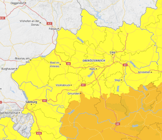 Im Süden Österreichs drohen heute am Sonntag, 9. Juni, im Laufe des Tages wieder schwerere Unwetter mit Starkregen, Hagel und Sturmböen. | Foto: Screenshot GeoSphere Austria