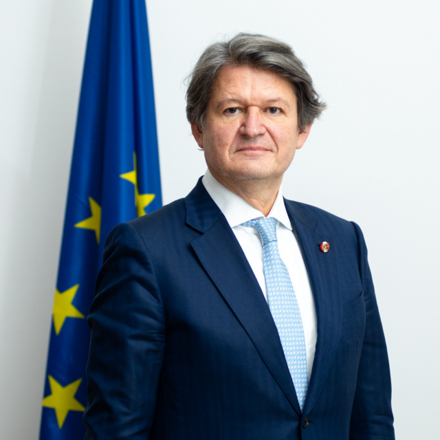 Helmut Brandstätter, Spitzenkandidat der NEOS, zieht ins EU-Parlament ein. | Foto: NEOS