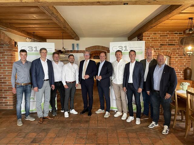 In der Gemeinde Mitterdorf ist man stolz darauf, dass nun jede Bürgerin und jeder Bürger Zugang zu schnellem Internet hat. | Foto: RMSt/Engelmann