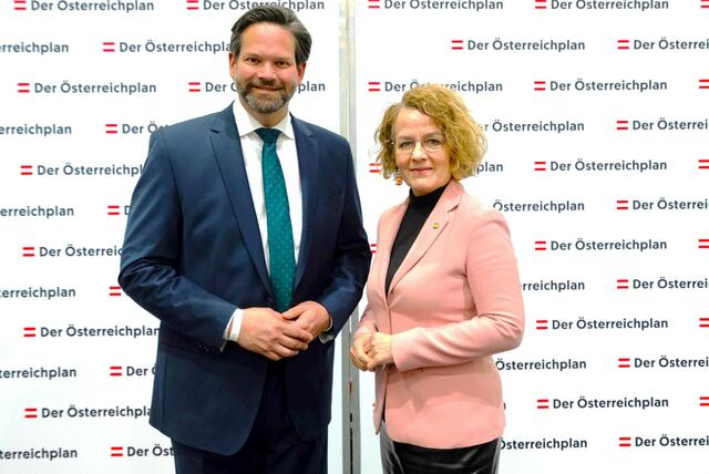 NÖAAB Landesobfrau Christiane Teschl-Hofmeister und EU-Abgeordneter Lukas Mandl | Foto: NÖAAB