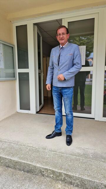 Dieter Dorner freut sich über das Ergebnis der FPÖ. | Foto: Dorner
