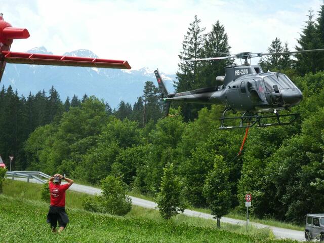 Der Bau einer neuen Materialseilbahn ist bedeutend und wird die Versorgung der abgelegenen Hütte wesentlich erleichtern.  | Foto: privat