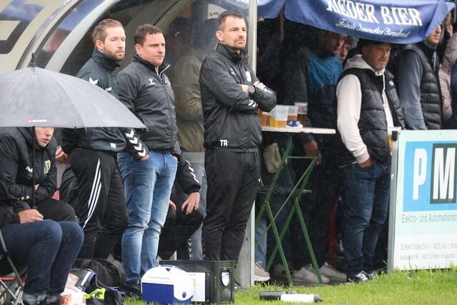 Josef "Pepi" Feichtinger hat im Sommer die SPG Utzenaich/Antiesenhofen übernommen und mit dem Verein direkt den Meistertitel geholt.  | Foto: Reinhard Schröckelsberger