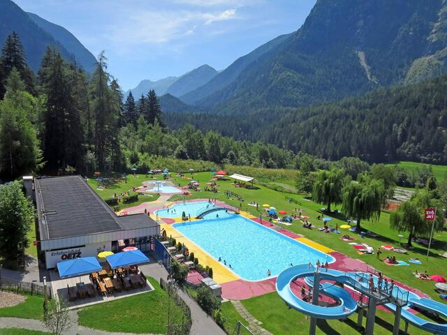 Das Schwimmbad in Oetz ist besonders familienfreundlich. | Foto: Archiv